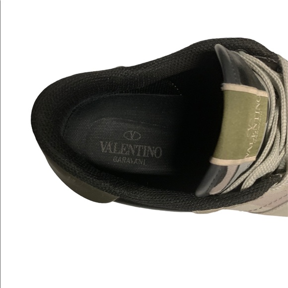 Valentino Garavani Men's Black Valentino Garavani Rockrunner Camouflage Sneakers - Picture 2 of 10